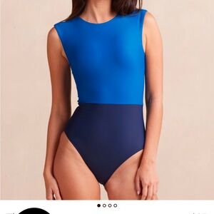 Black Colorblock Swimsuit - the surf